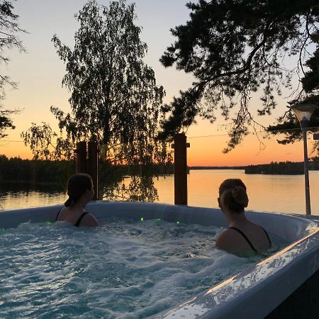 Hotelli Salpa Luumaki ภายนอก รูปภาพ